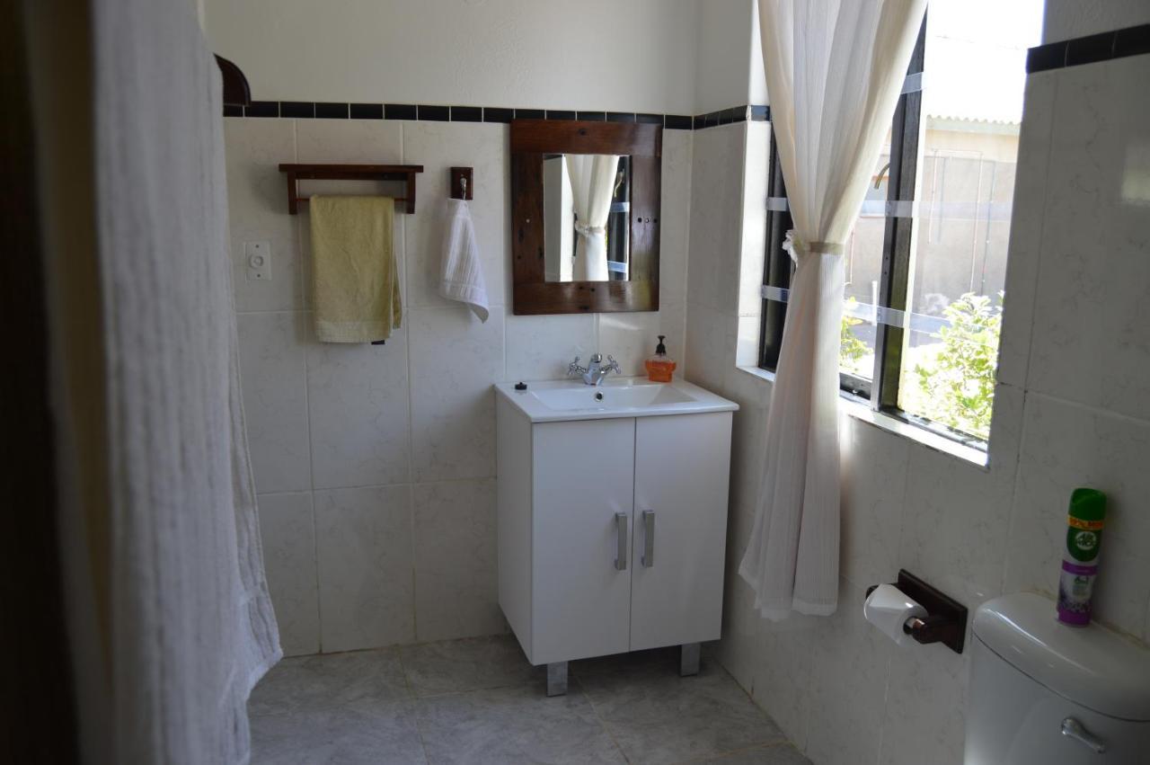 Villelodge Accommodation Lüderitz Kültér fotó