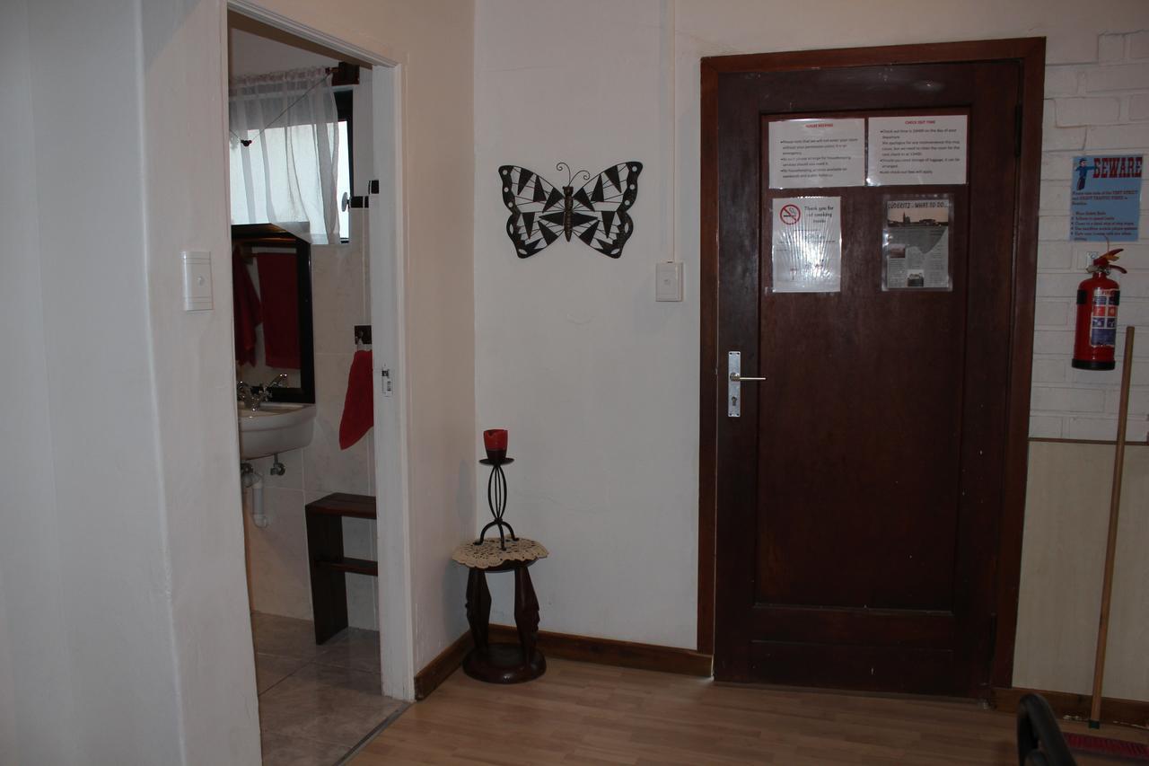 Villelodge Accommodation Lüderitz Kültér fotó