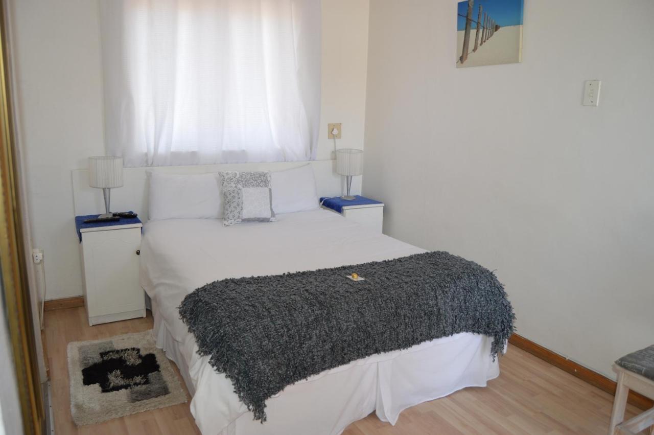 Villelodge Accommodation Lüderitz Kültér fotó