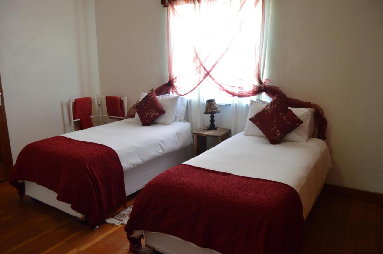 Villelodge Accommodation Lüderitz Kültér fotó