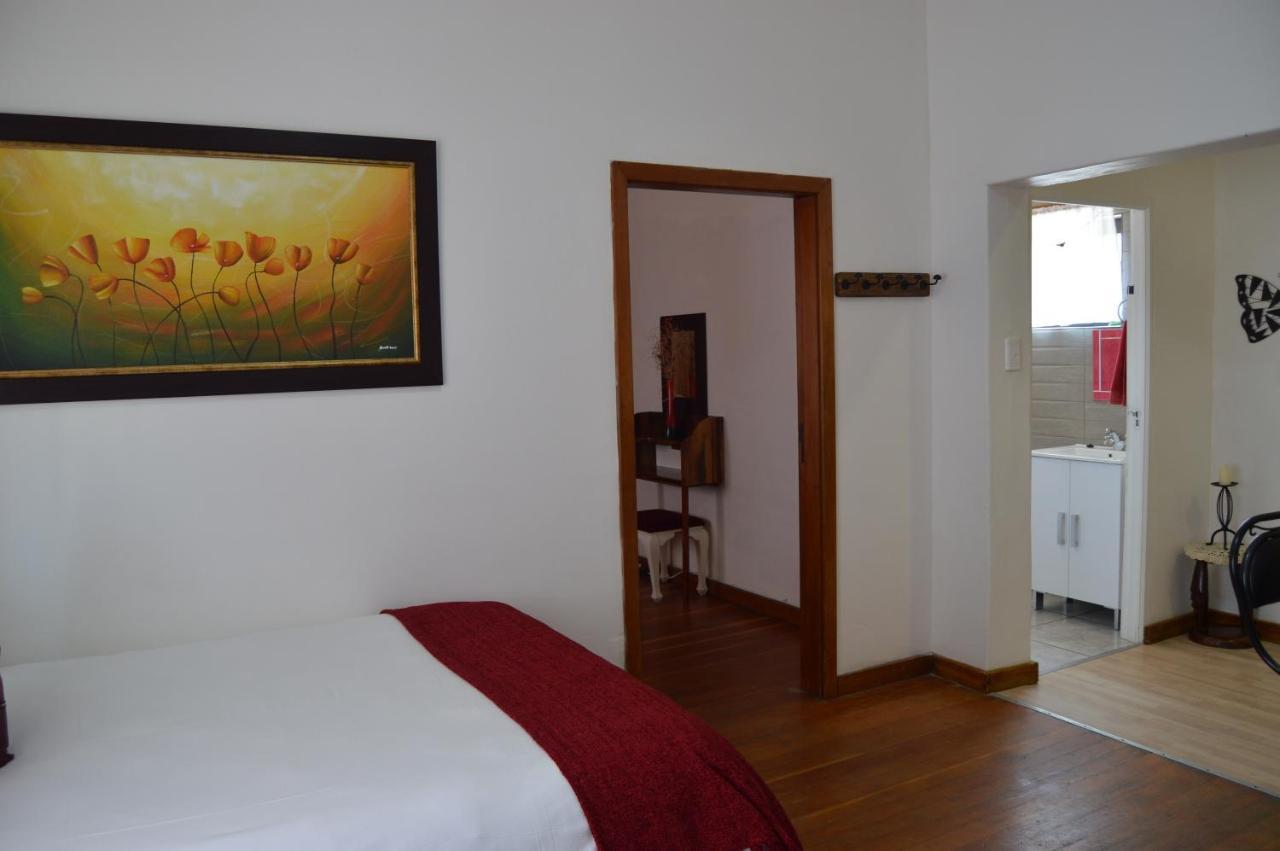 Villelodge Accommodation Lüderitz Kültér fotó